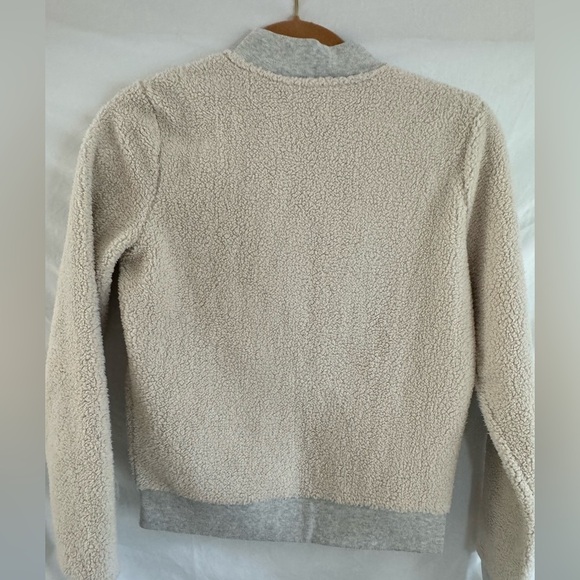 Cute Gap Bomber Jacket size XS. - Picture 4 of 5